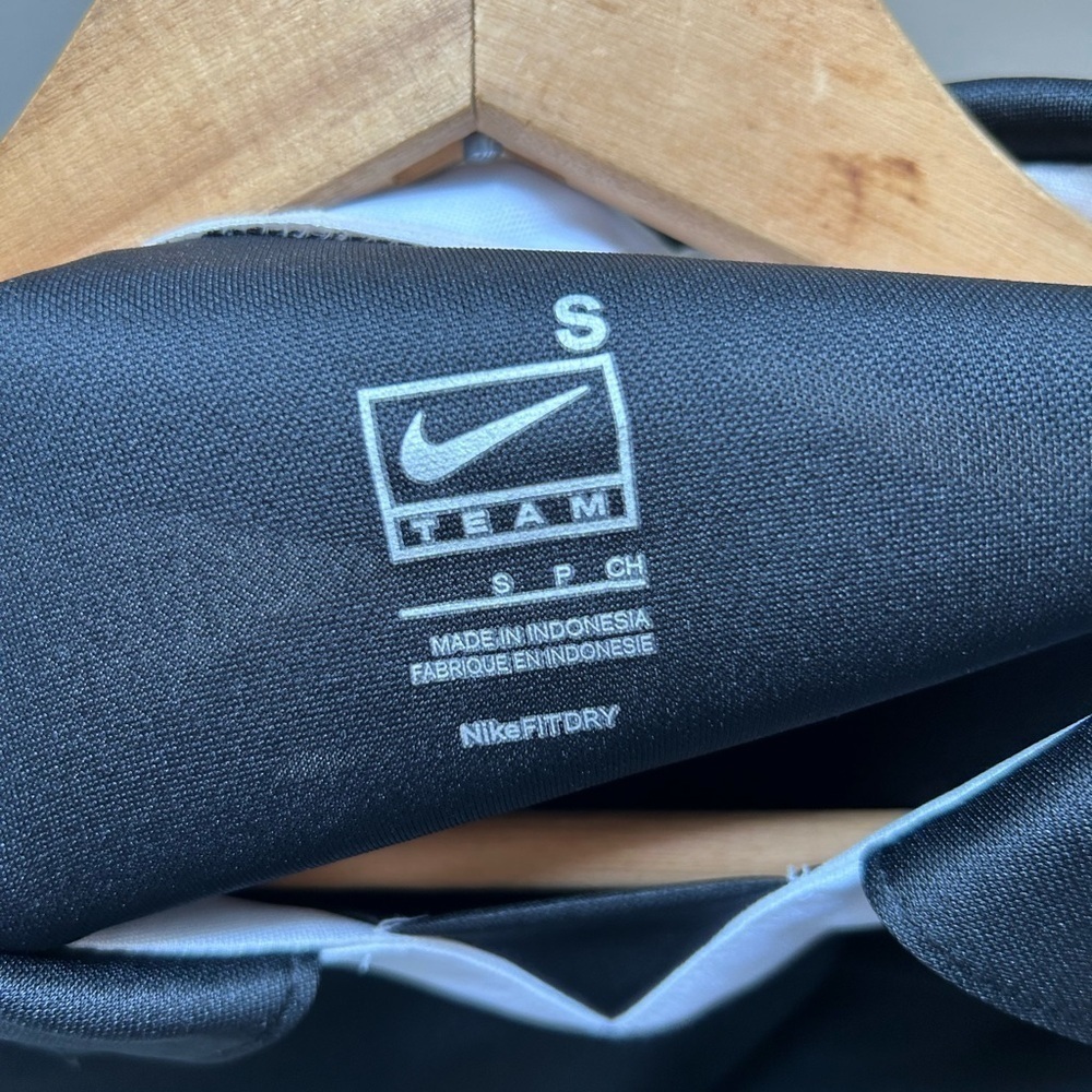 Nike Team Soccer Polo Small - Picture 6 of 6